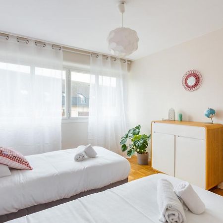 Rosa, Confortable 2 Chambres Avec Parking Dans Le Centre Рен Екстериор снимка