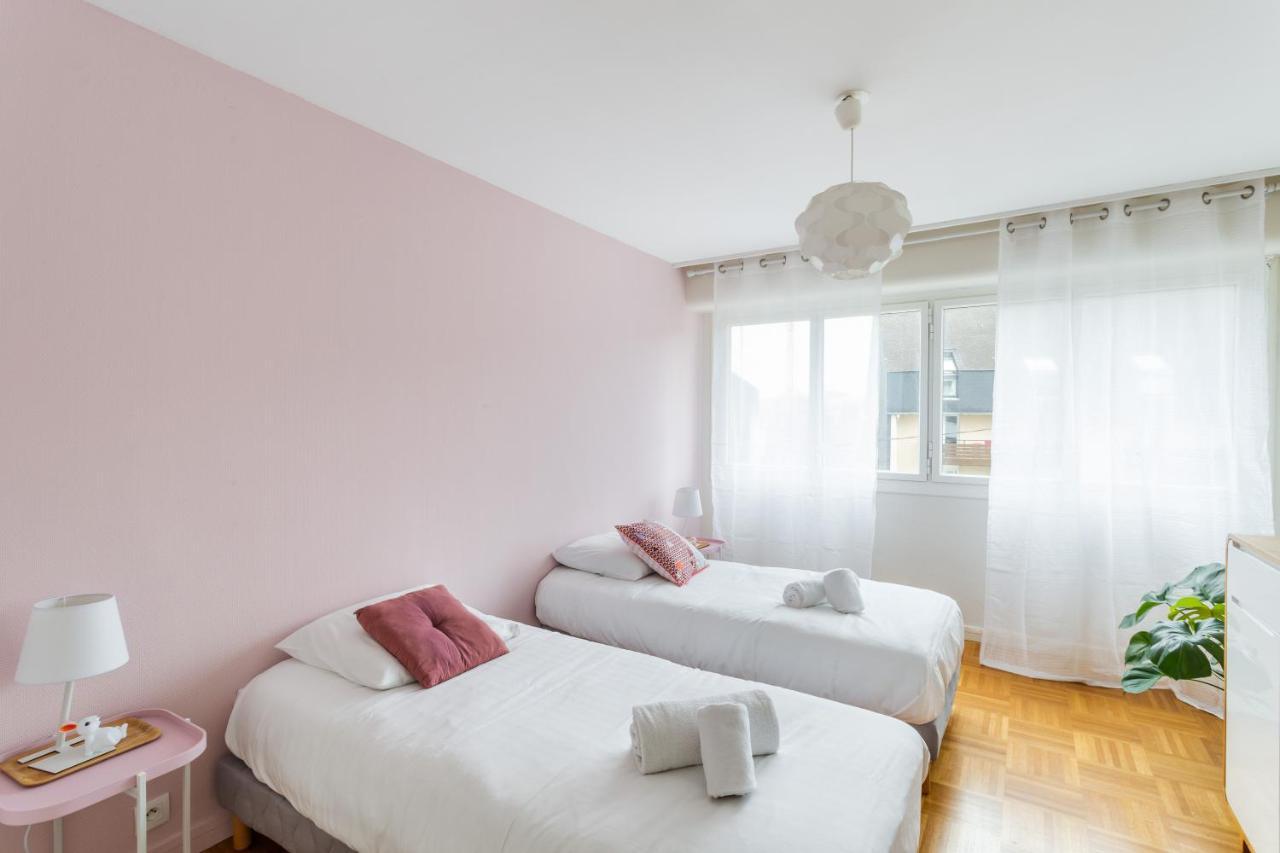 Rosa, Confortable 2 Chambres Avec Parking Dans Le Centre Рен Екстериор снимка